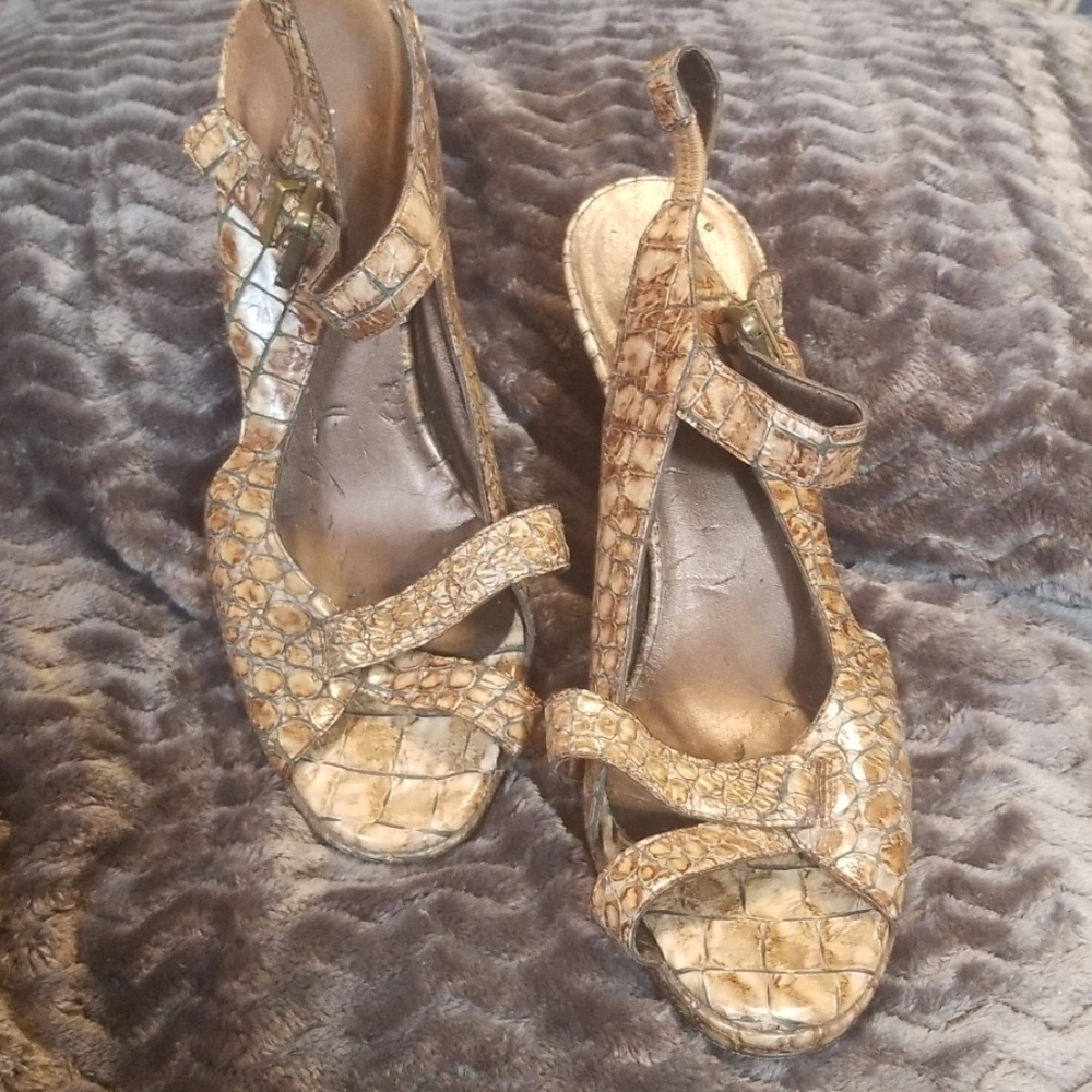 Van Eli Lizard embossed slingback heels sz 10M